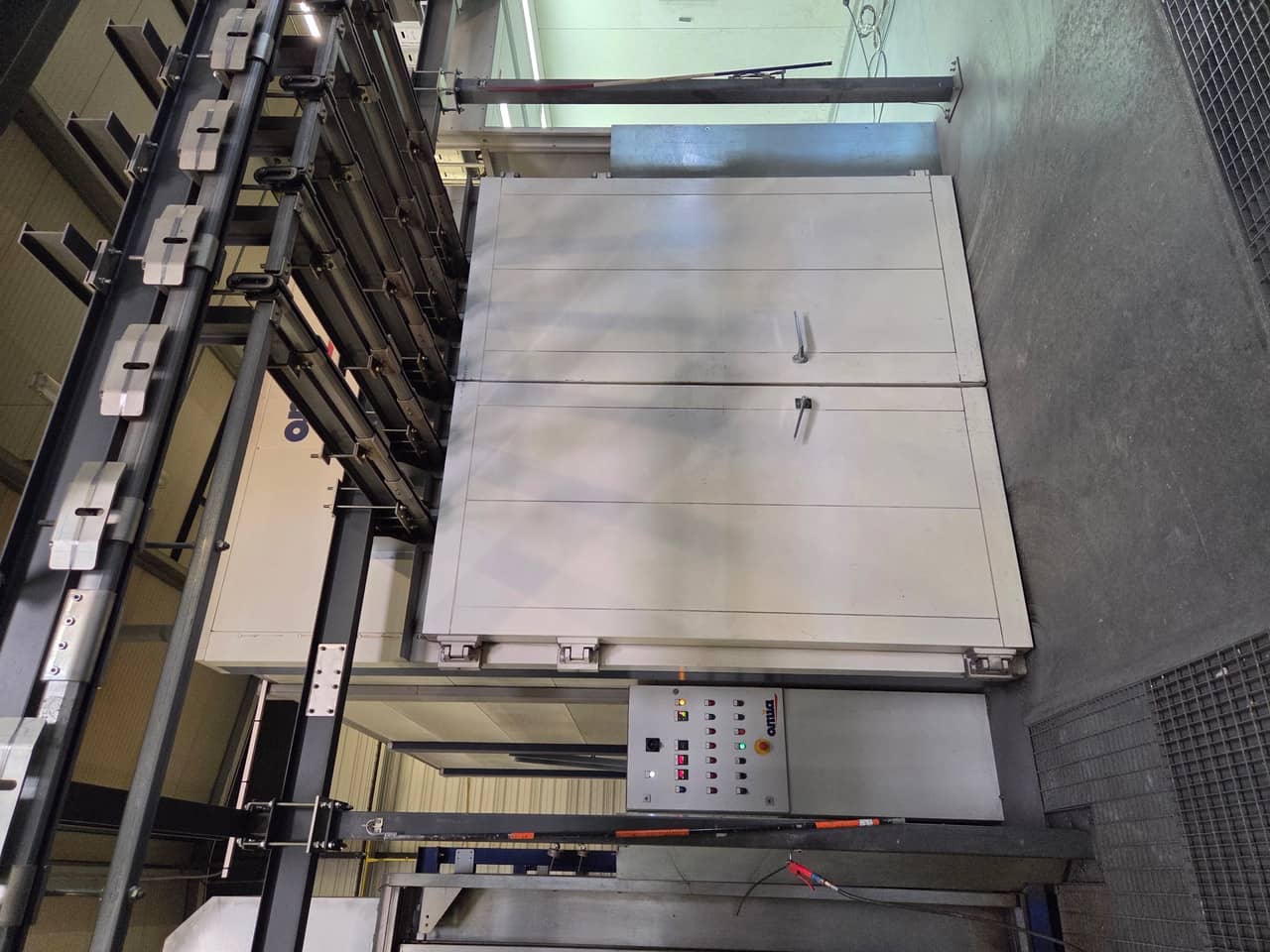 Chaîne complète de thermolaquage – capacités 5 m (L) × 2,5 m (H) – OMIA (FR) + monobain “IS – TORAN”