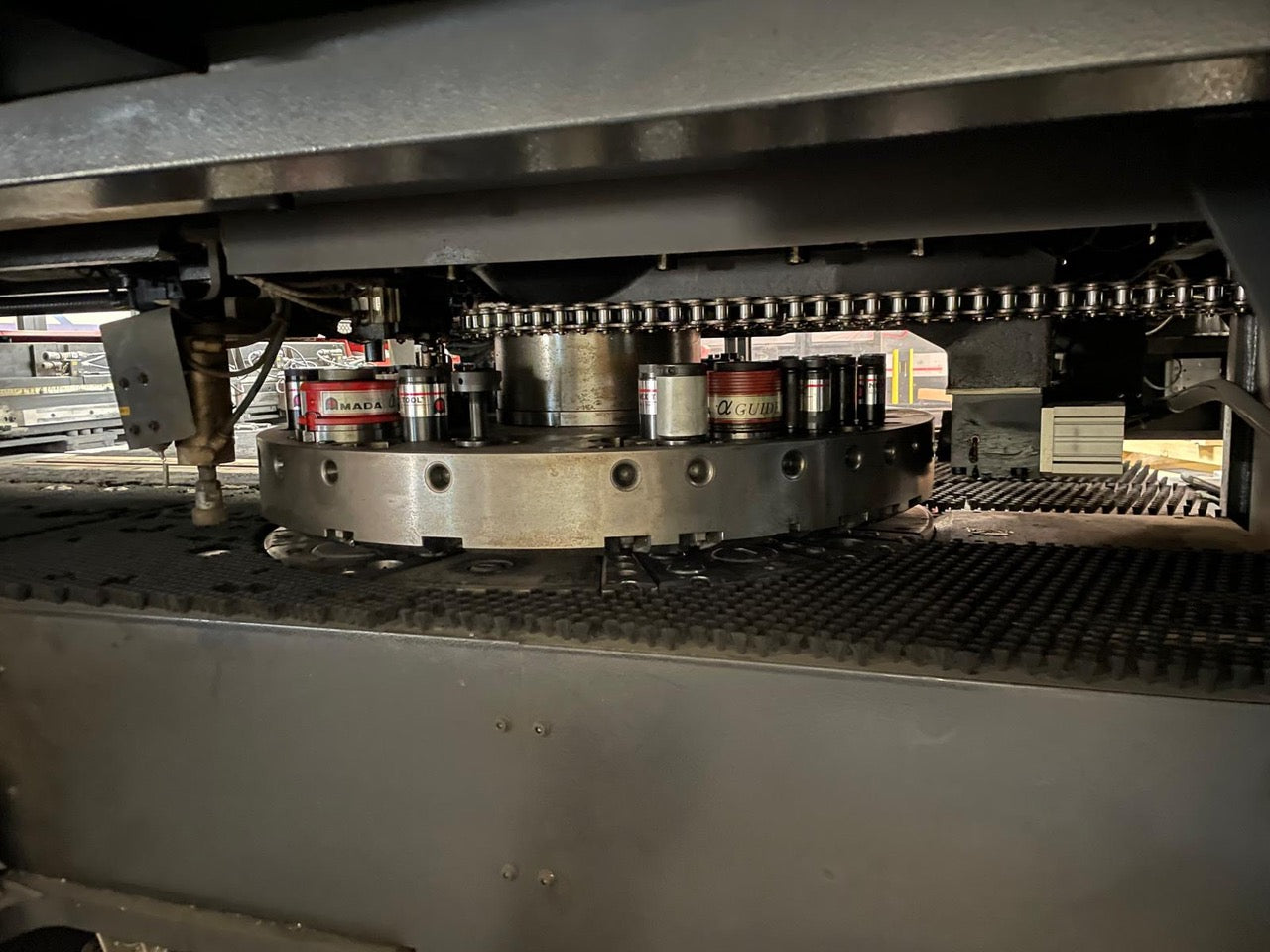 AMADA LC-2012 C1 NT (04/2008) + MP-2512 C1
