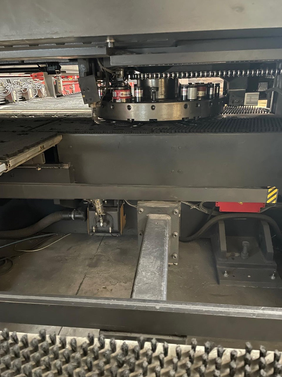 AMADA LC-2012 C1 NT (04/2008) + MP-2512 C1