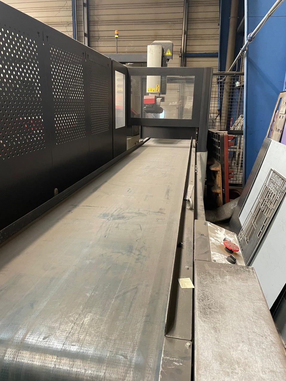 AMADA LC-2012 C1 NT (04/2008) + MP-2512 C1