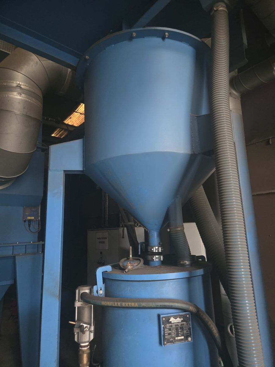 Cabine de grenaillage à jet libre MAUFAY 633G – 2 × 150 L – 2017 BGCOMAGENCY