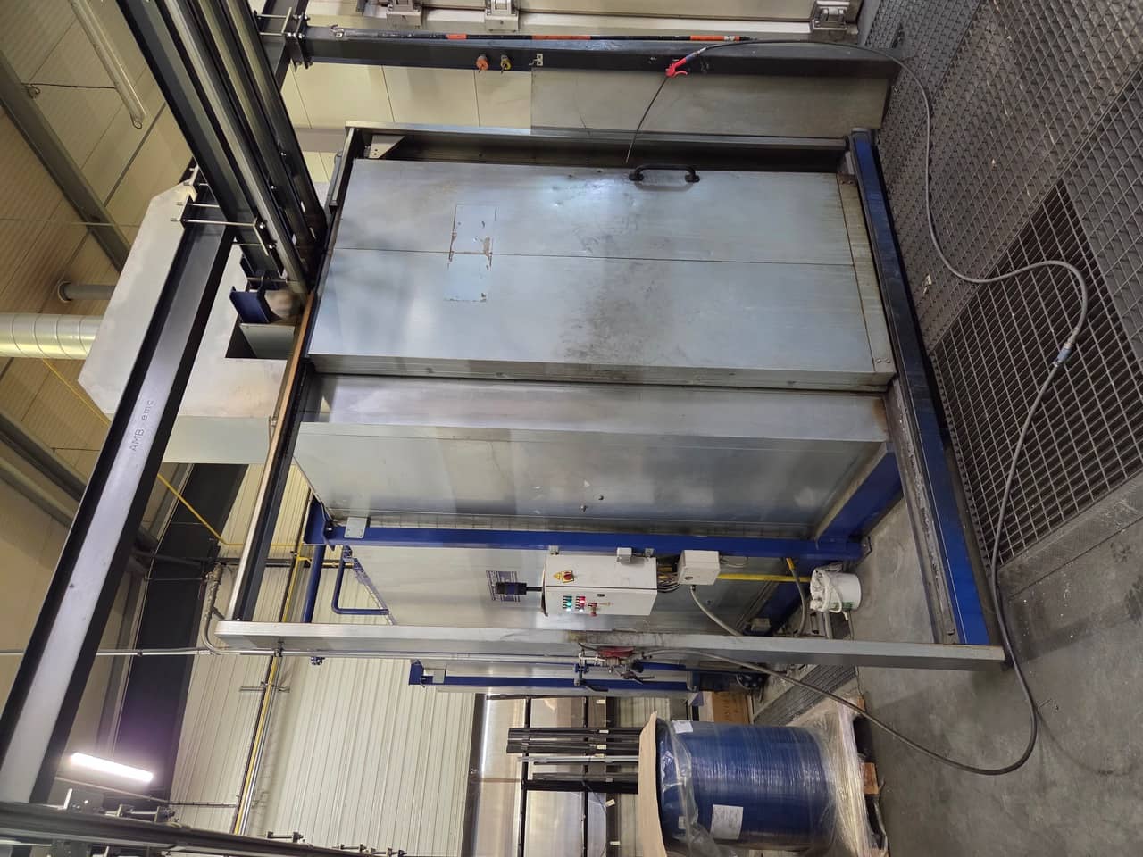 Chaîne complète de thermolaquage – capacités 5 m (L) × 2,5 m (H) – OMIA (FR) + monobain “IS – TORAN”