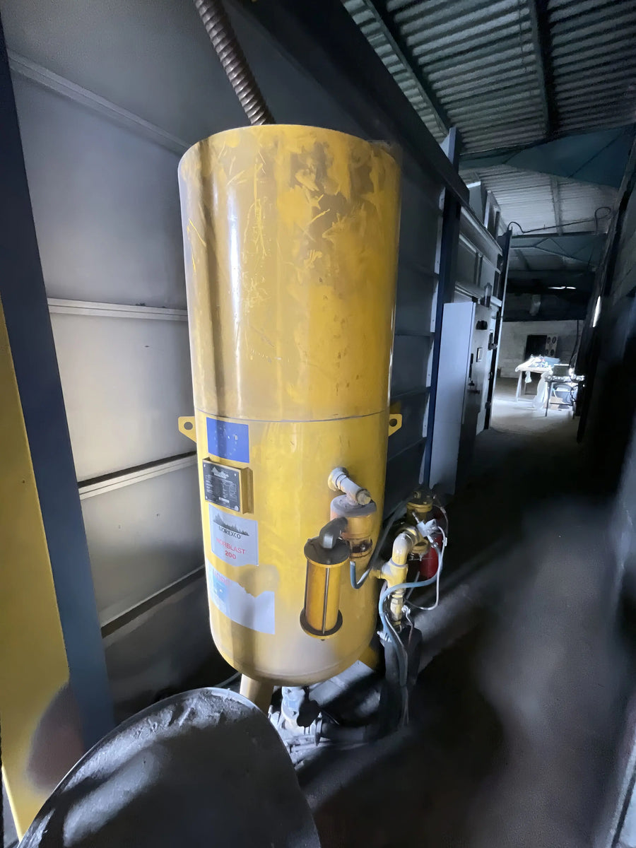 Cabine de sablage / grenaillage OMIA – Box 7 m BGCOMAGENCY