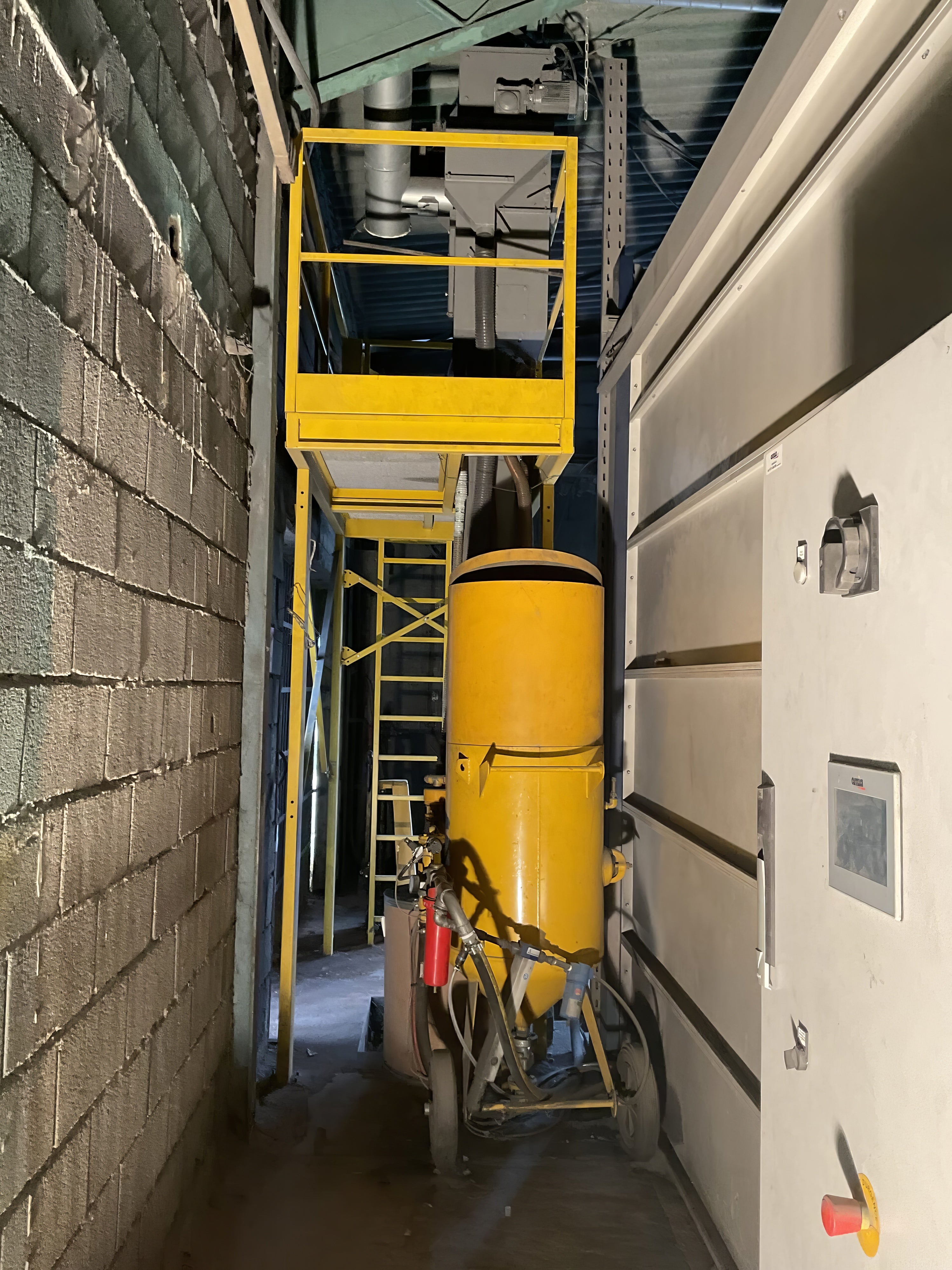 Cabine de sablage / grenaillage OMIA – Box 7 m
