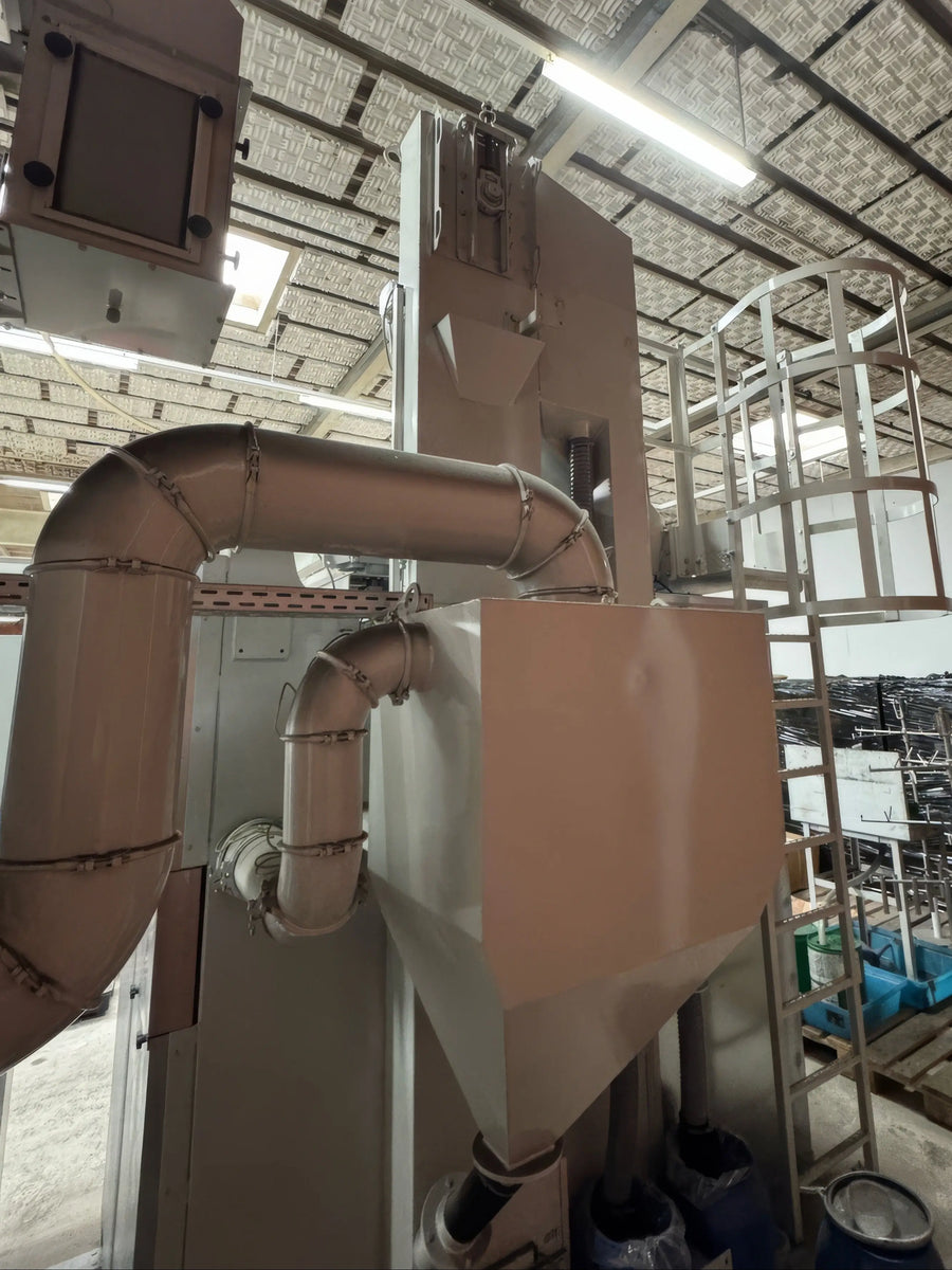 Grenailleuse WHEELABRATOR à charge suspendue tournante BGCOMAGENCY